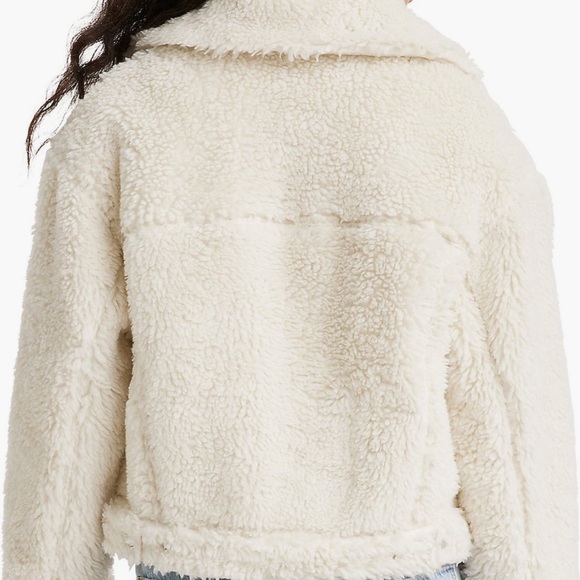 Levi's® Plush Faux Shearling Trucker Jacket Coconut Milk Ivory NWT - Picture 3 of 5